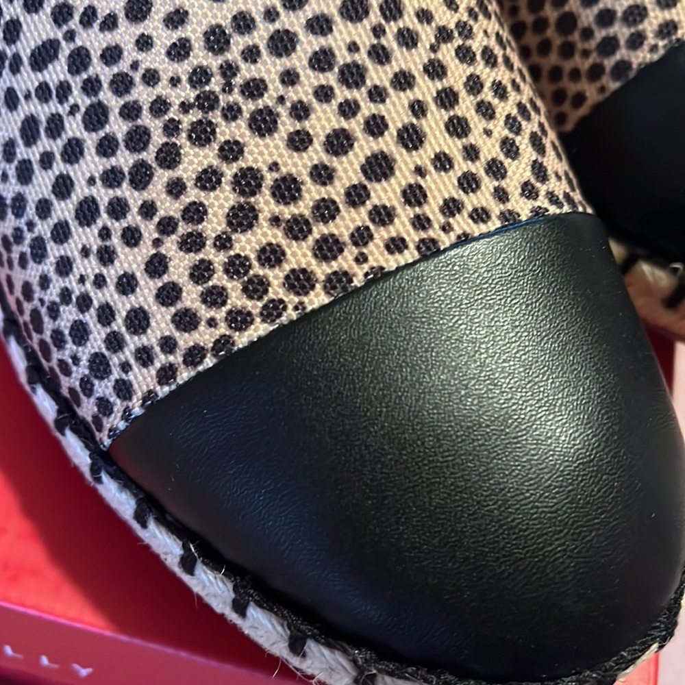 Kelly and Katie Leopard Shoes - Picture 2 of 6
